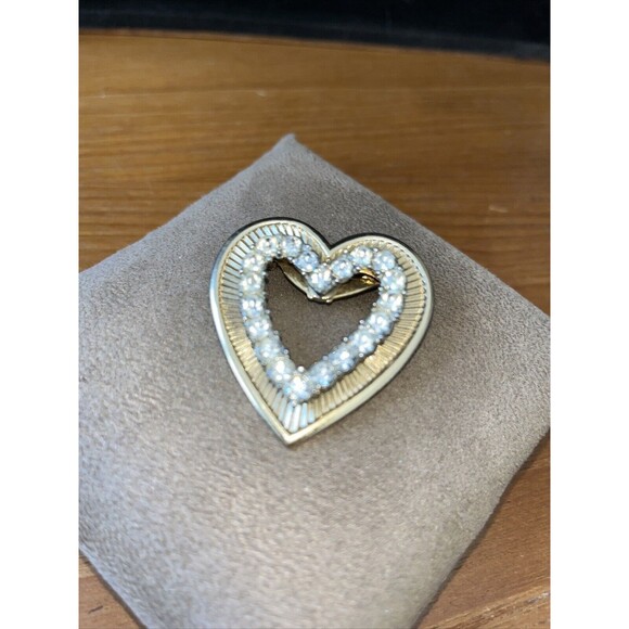 Gorgous Vintage 1950’s Heart Shaped Rhinestone Brooch - Picture 1 of 4